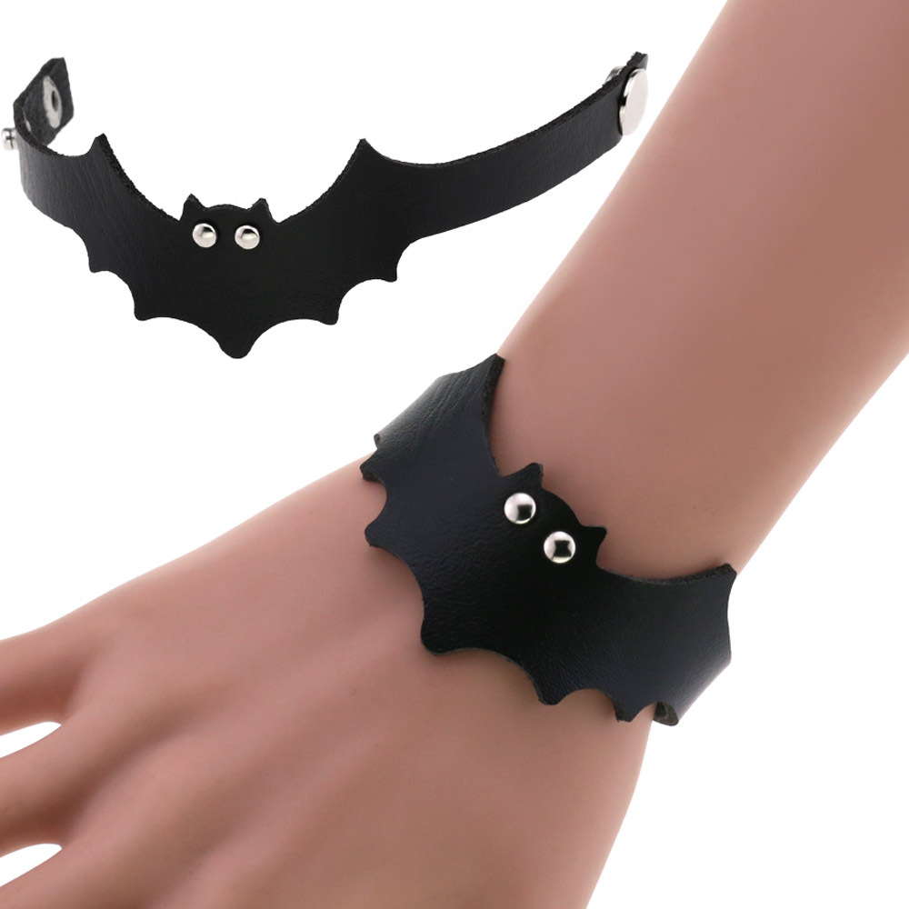 Men'S Accessories Trends 2025 - Bracciale in pelle PU punk pipistrello