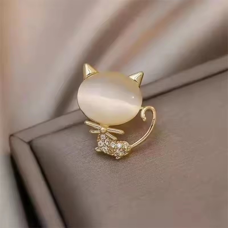 Simpatico gatto spilla per uom - Men'S Accessories Trends 2025 recensione e prezzo